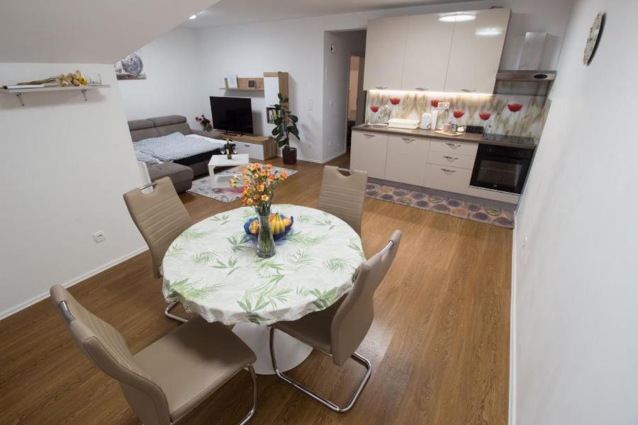 Apartment Mak Moravske-Toplice Buitenkant foto